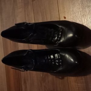 Zeria high heel shoes size 8